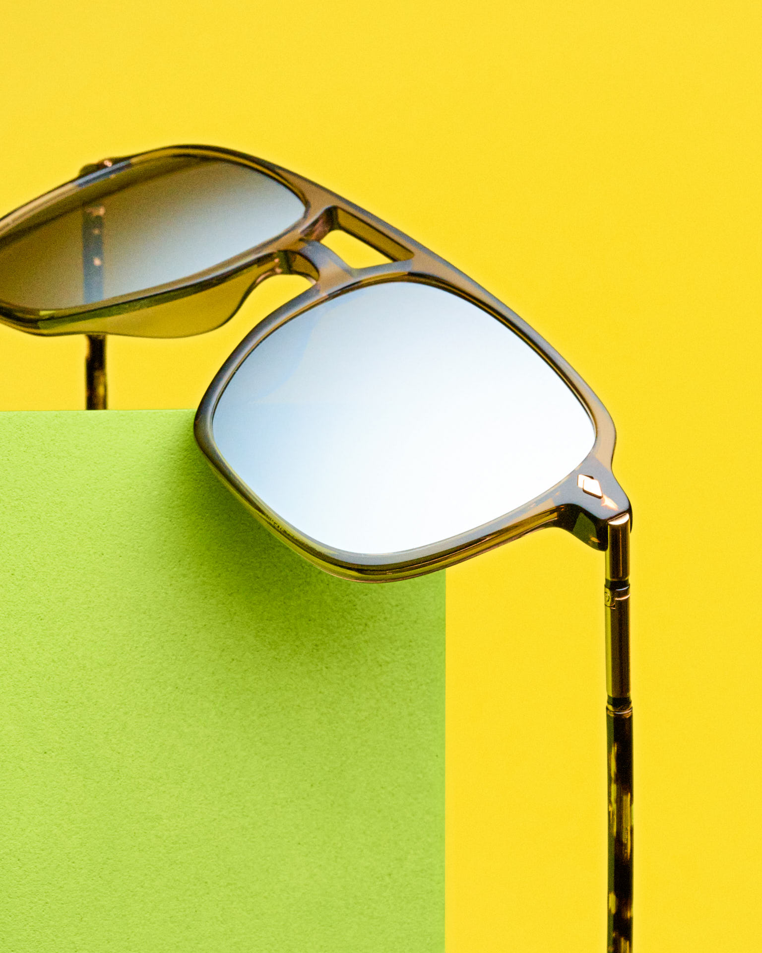 sting-eyewear-ss25-campagna-social-rohd-studio-12 sting-eyewear-ss25-campagna-social-rohd-studio-12