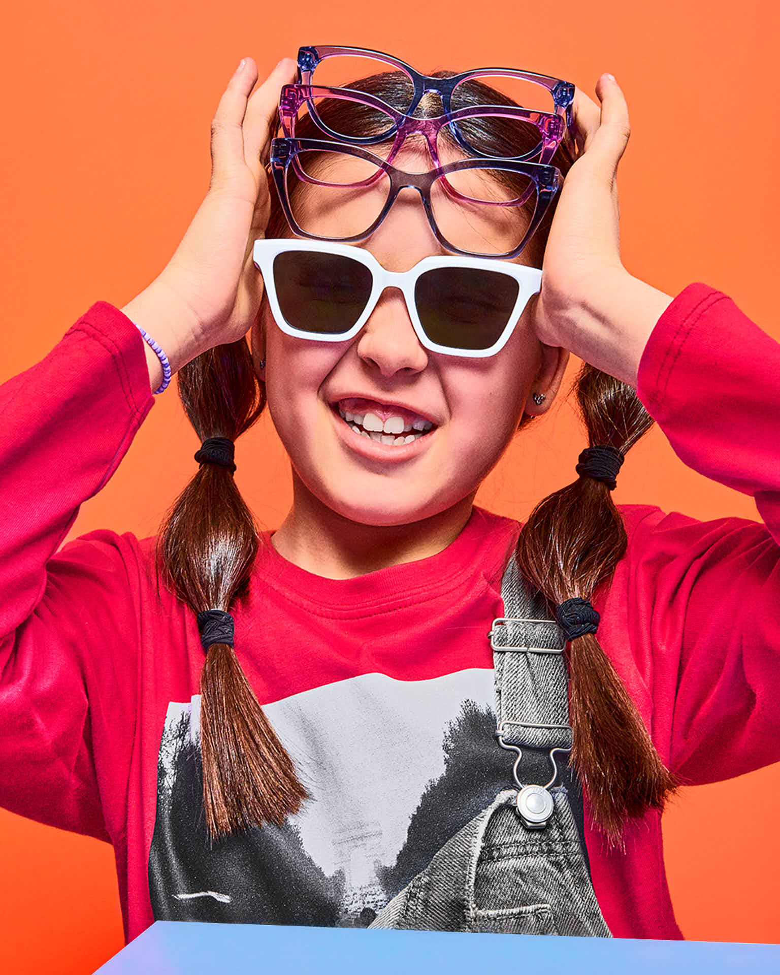 sting-eyewear-ss25-campagna-social-rohd-studio-2 sting-eyewear-ss25-campagna-social-rohd-studio-2